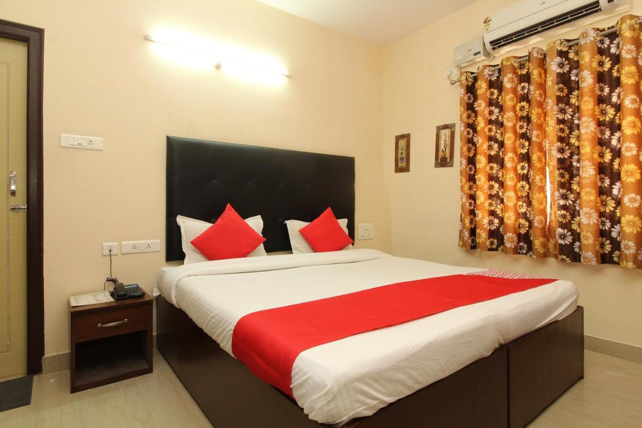 Namo Suites Hyderabad Eksteriør billede