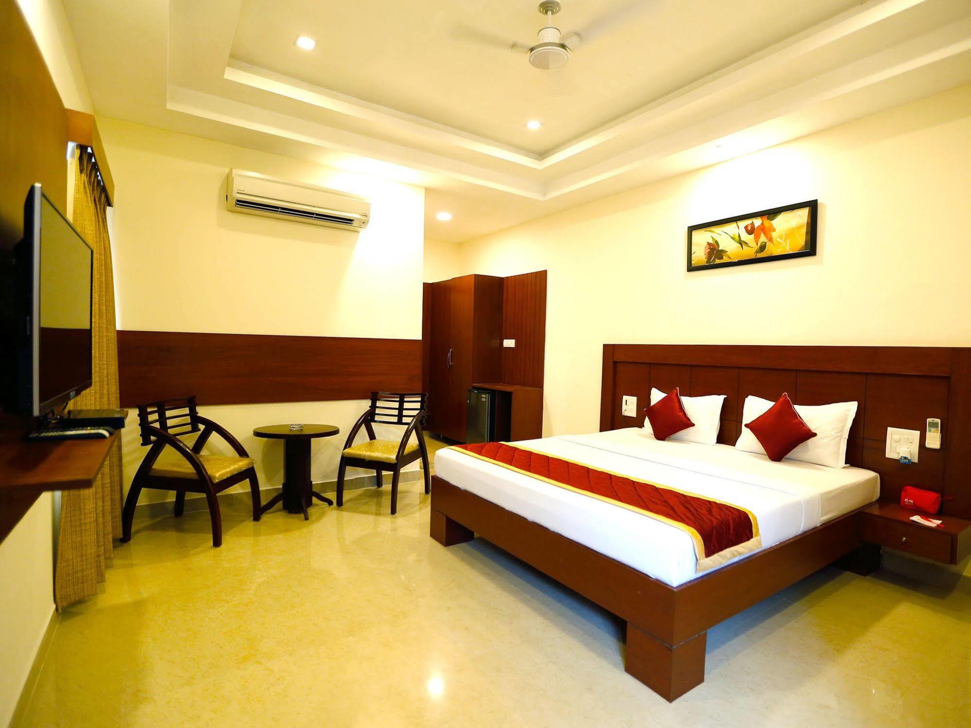 Namo Suites Hyderabad Eksteriør billede
